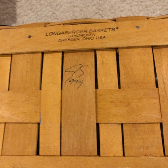 Vintage Longaberger 1999 Collectors Club Basket w/ 2 fabric liners-plastic liner - Picture 13 of 14